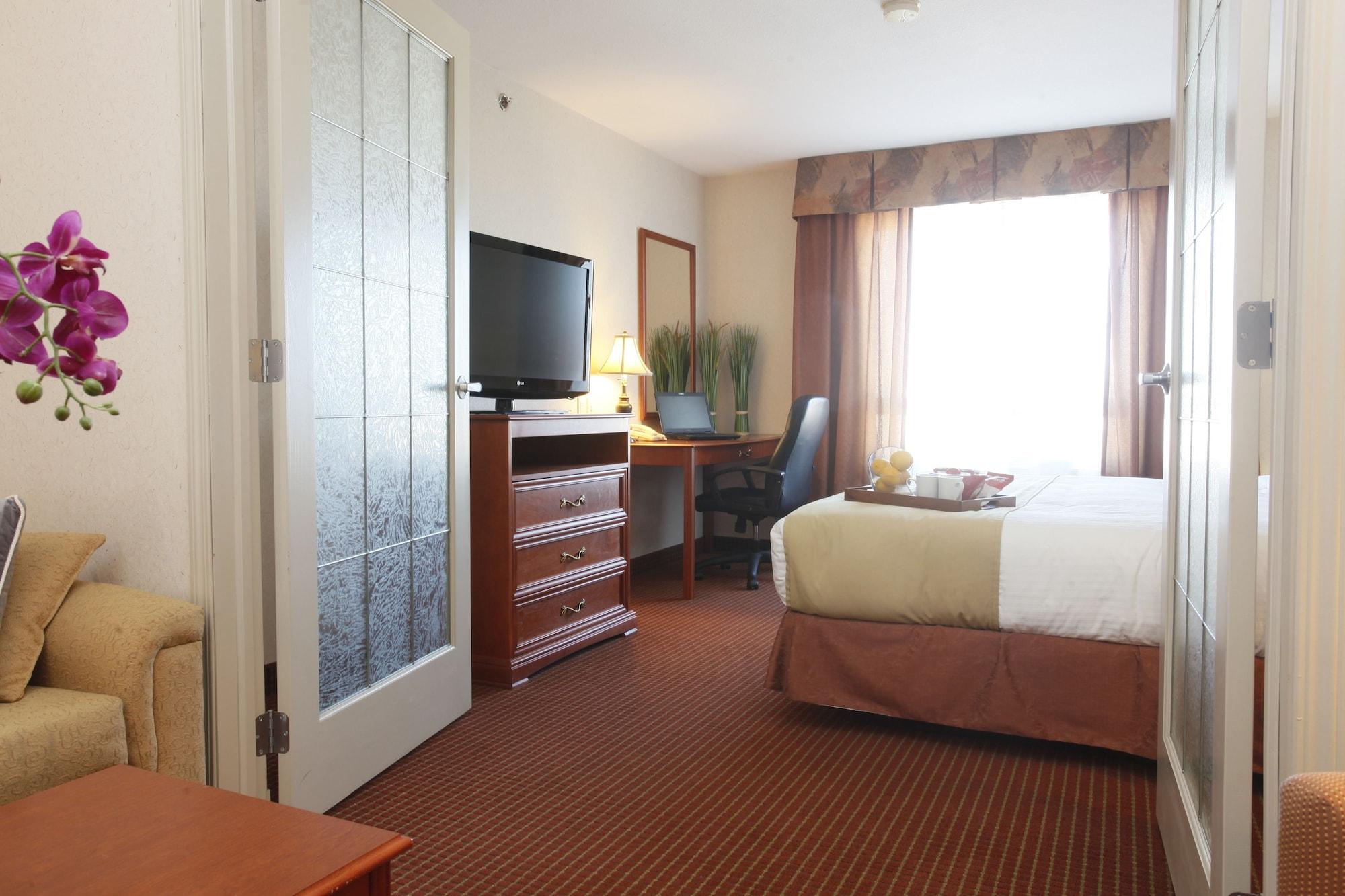 Stonebridge Hotel داوسون كريك المظهر الخارجي الصورة