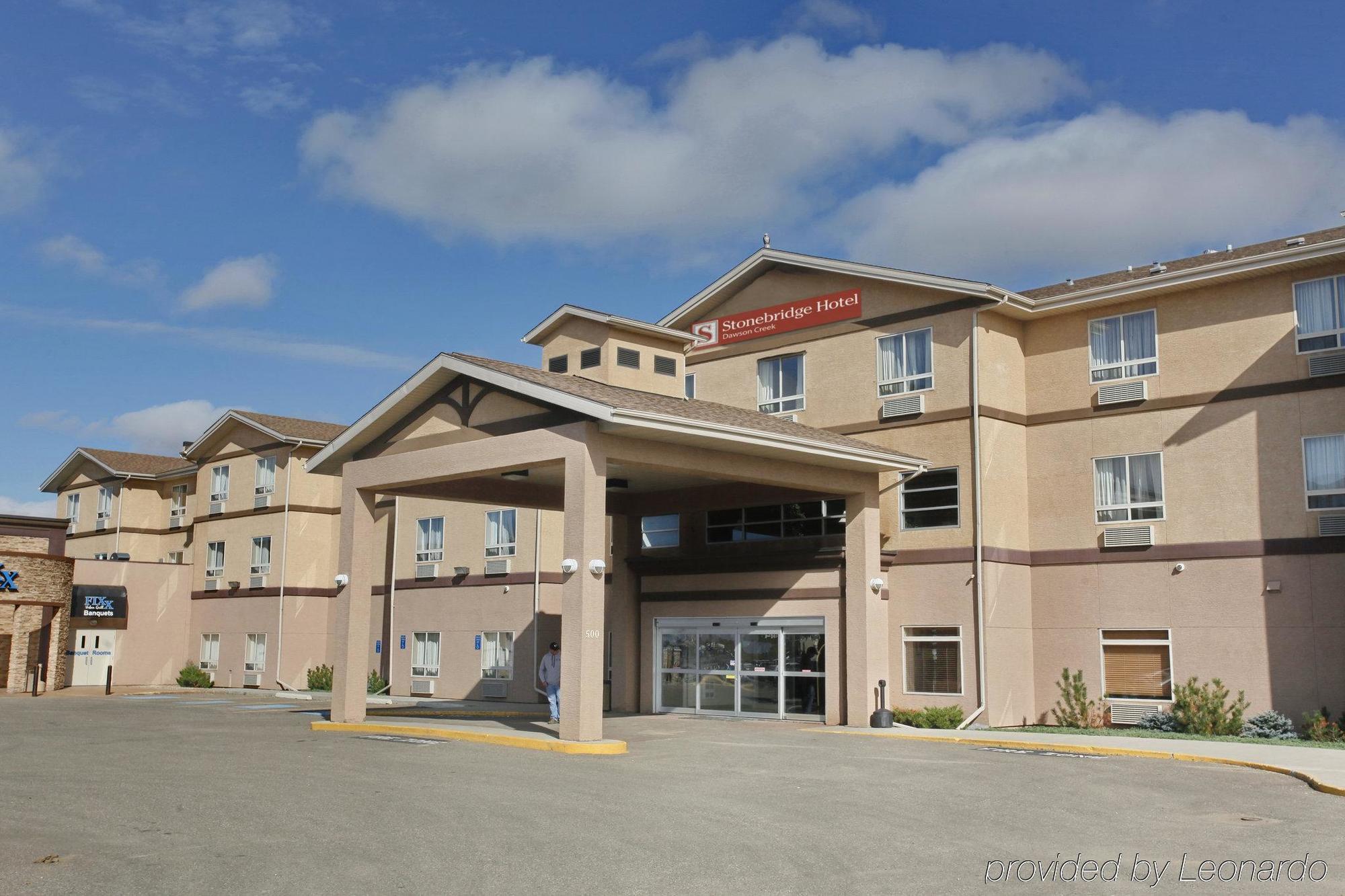 Stonebridge Hotel داوسون كريك المظهر الخارجي الصورة