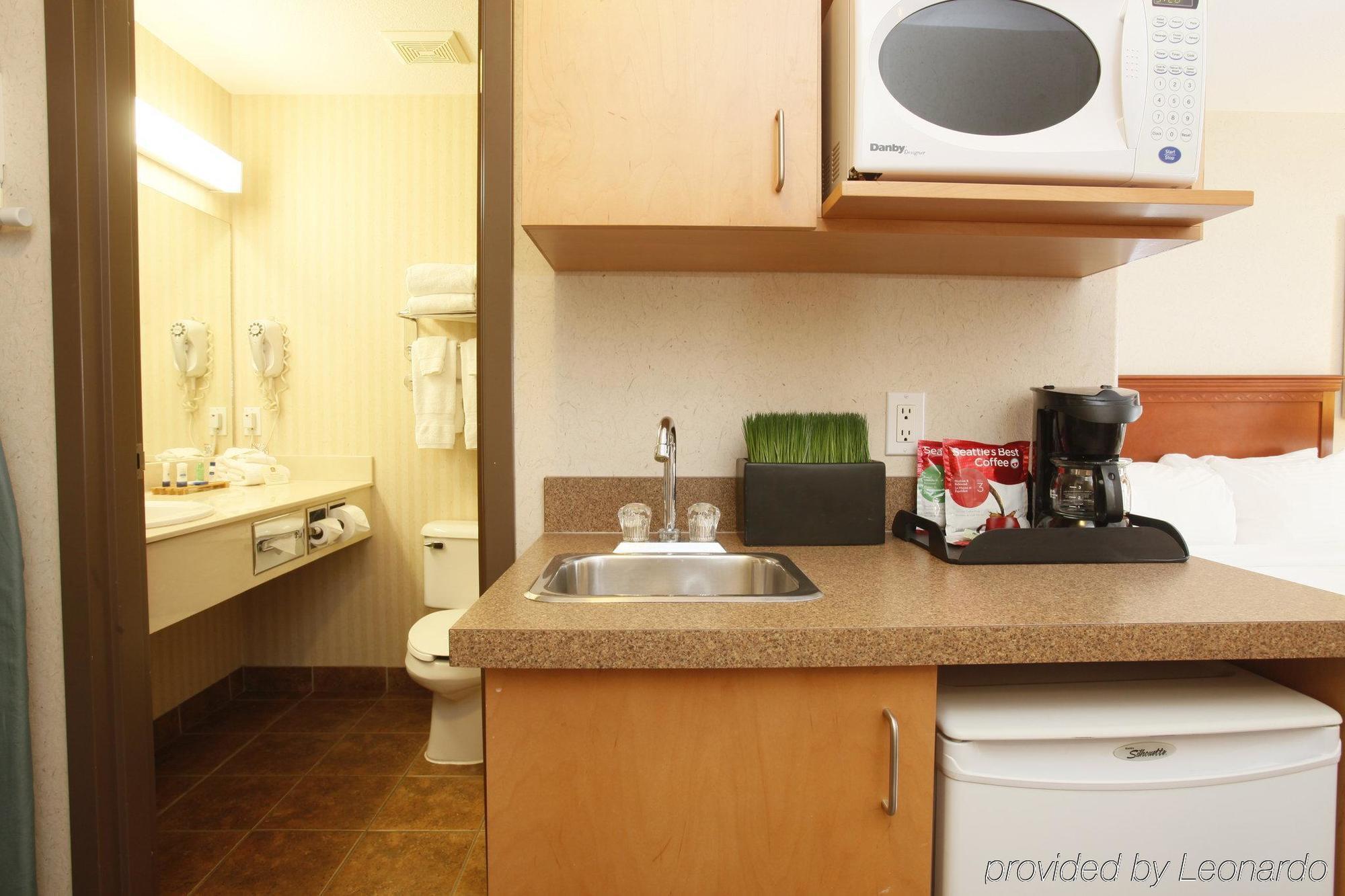 Stonebridge Hotel داوسون كريك المظهر الخارجي الصورة