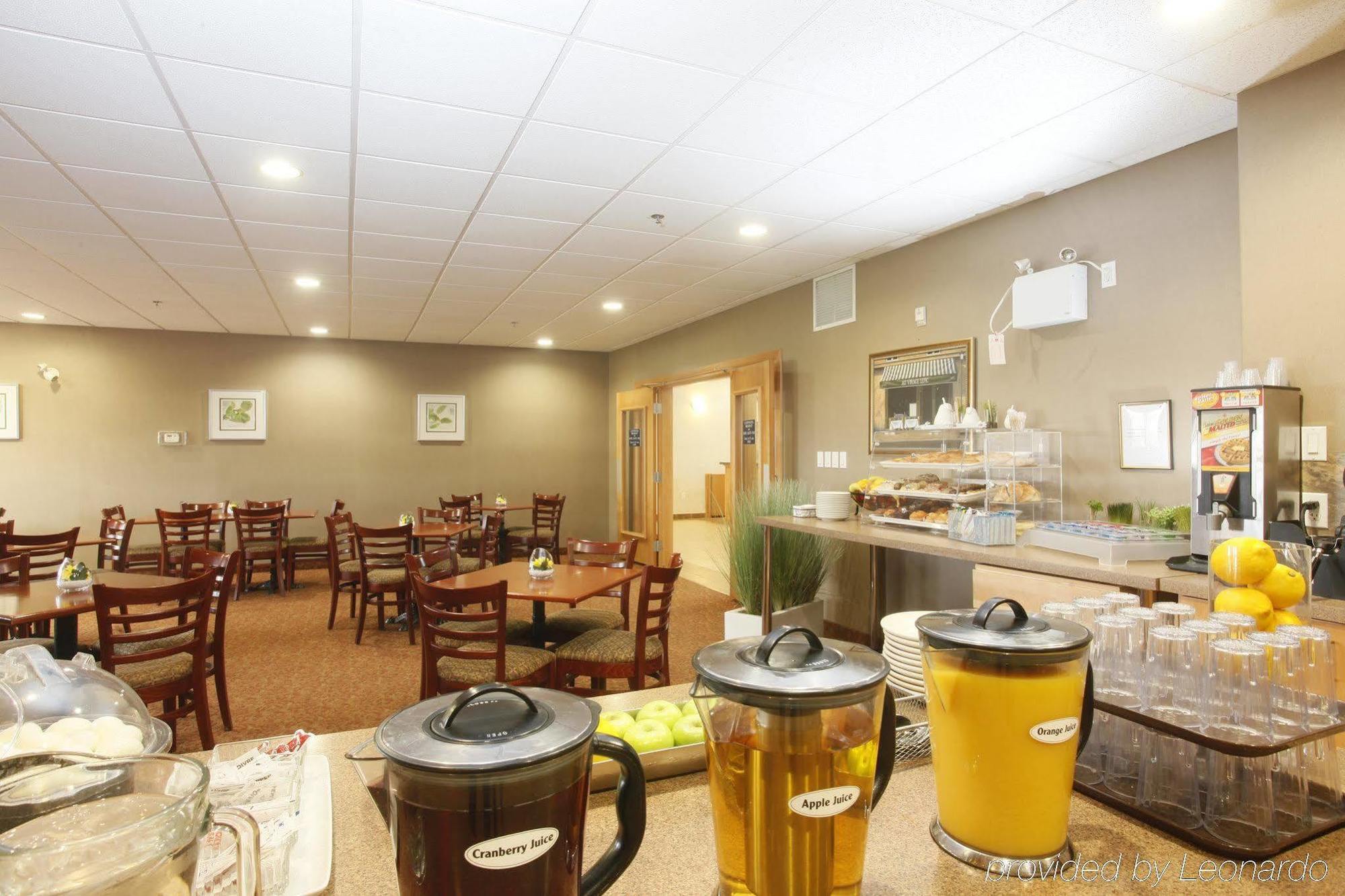 Stonebridge Hotel داوسون كريك المظهر الخارجي الصورة