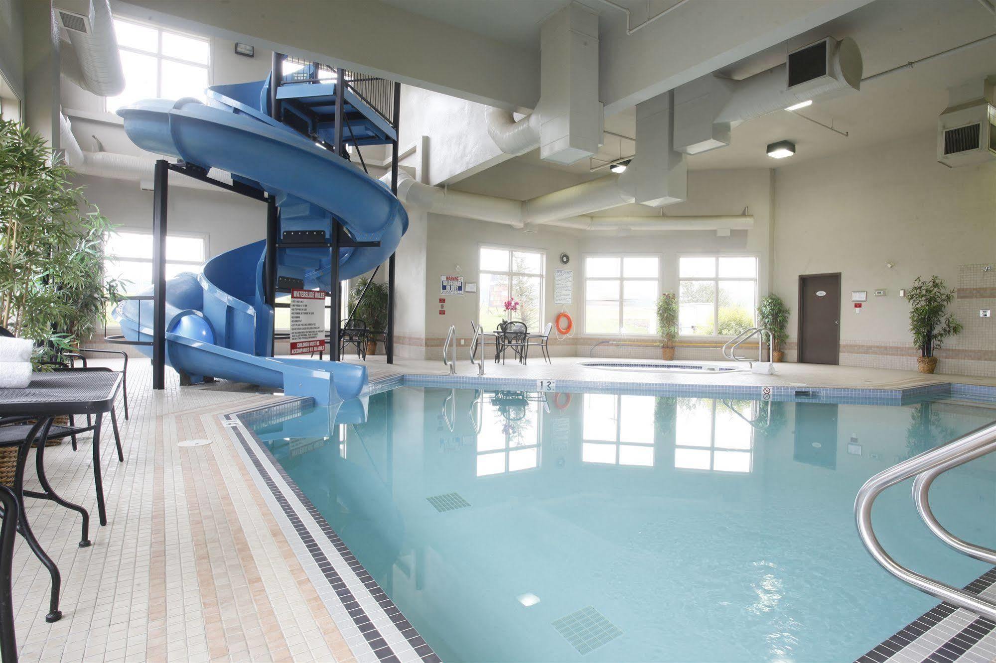 Stonebridge Hotel داوسون كريك المظهر الخارجي الصورة